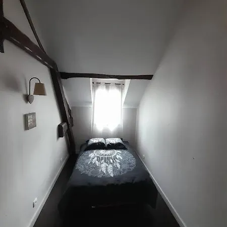 Belle Maison Du 18e Siecle *