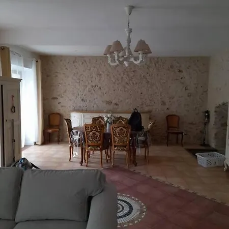 Belle Maison Du 18e Siecle בית נופש *