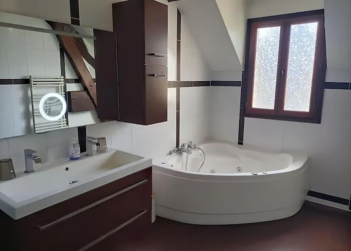 Belle Maison Du 18e Siecle